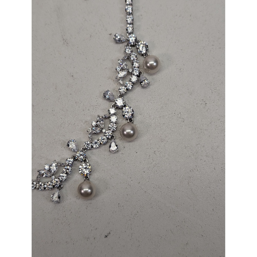 Nadri Cubic Zirconia Faux Pearl Drop Necklace Rhodium Plated NN463RWP Bridal NEW - Picture 4 of 9